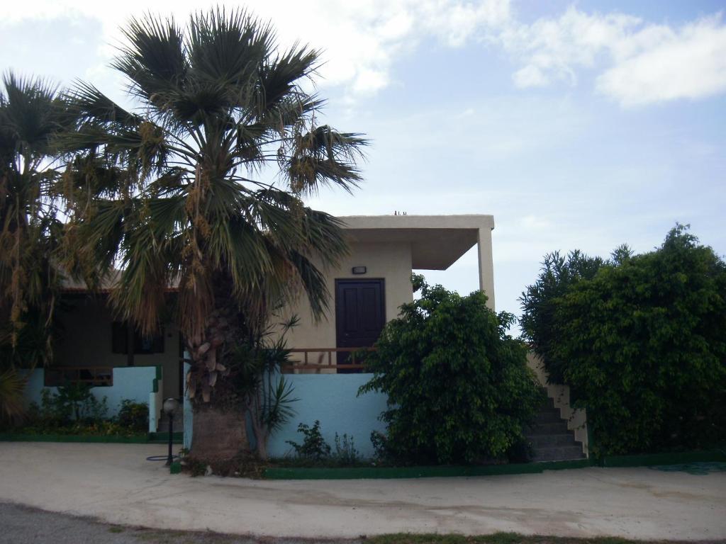 Kouremenos Beach Apartments Palekastro Exteriör bild